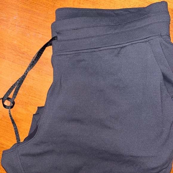 Lululemon sweats - Picture 2 of 2